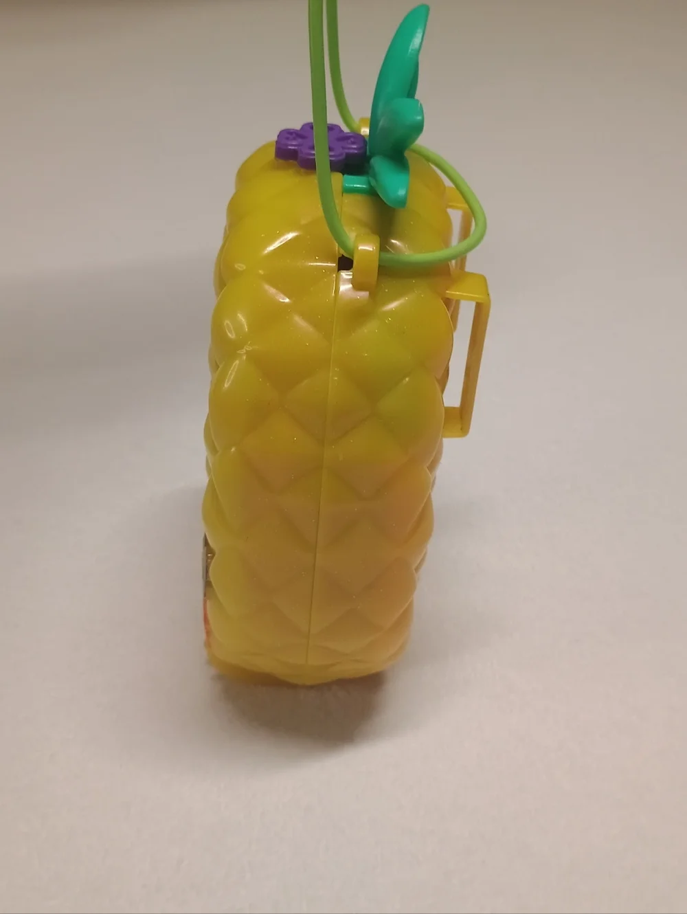 Mattel Polly Pocket Yellow Pineapple Purse Playset